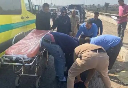 إصابة 5 أشخاص بينهم طبيب وزوجته في حادث تصادم بالفيوم